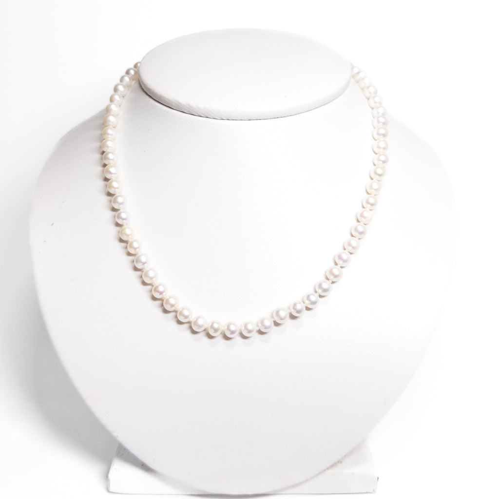 Collar Esencial de Perlas Naturales